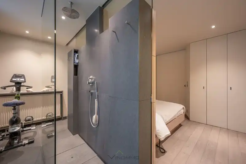 Te koop – Ruim 1-slaapkamer appartement in Duinbergen, op 100 m van de zeedijk foto 6