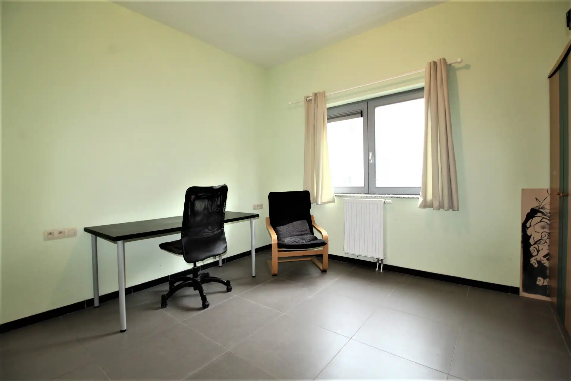 Instapklaar 2-slaapkamerappartement in Harelbeke (gelijkvloers) foto 13