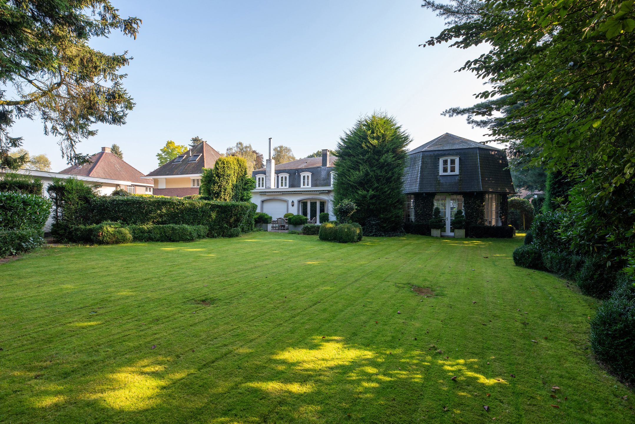  Goed onderhouden in het centrum gelegen karaktervilla op een perceel van ca. 1.938 m²! foto 38