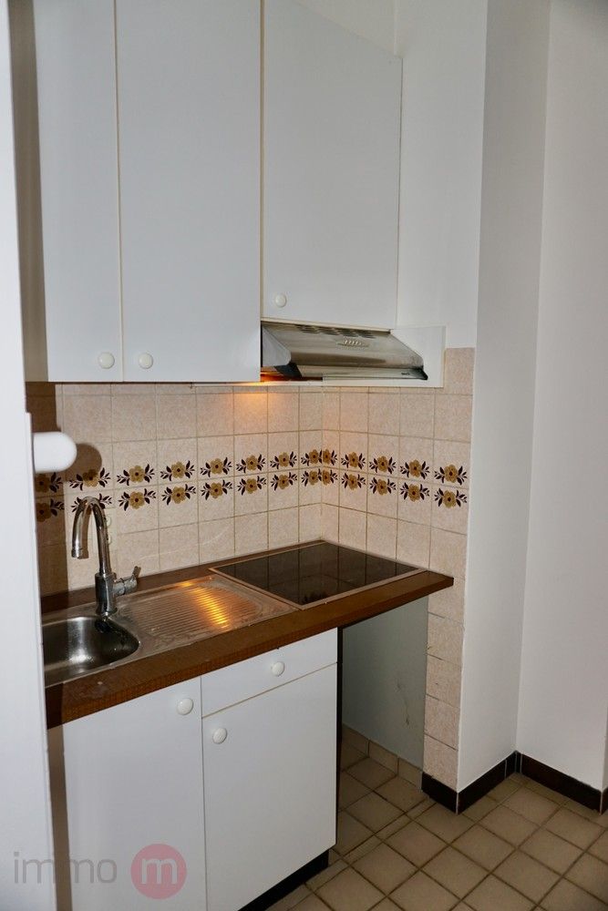 Centraal gelegen 1 slaapkamer appartement op 3 min. van het station van Leuven. foto 5
