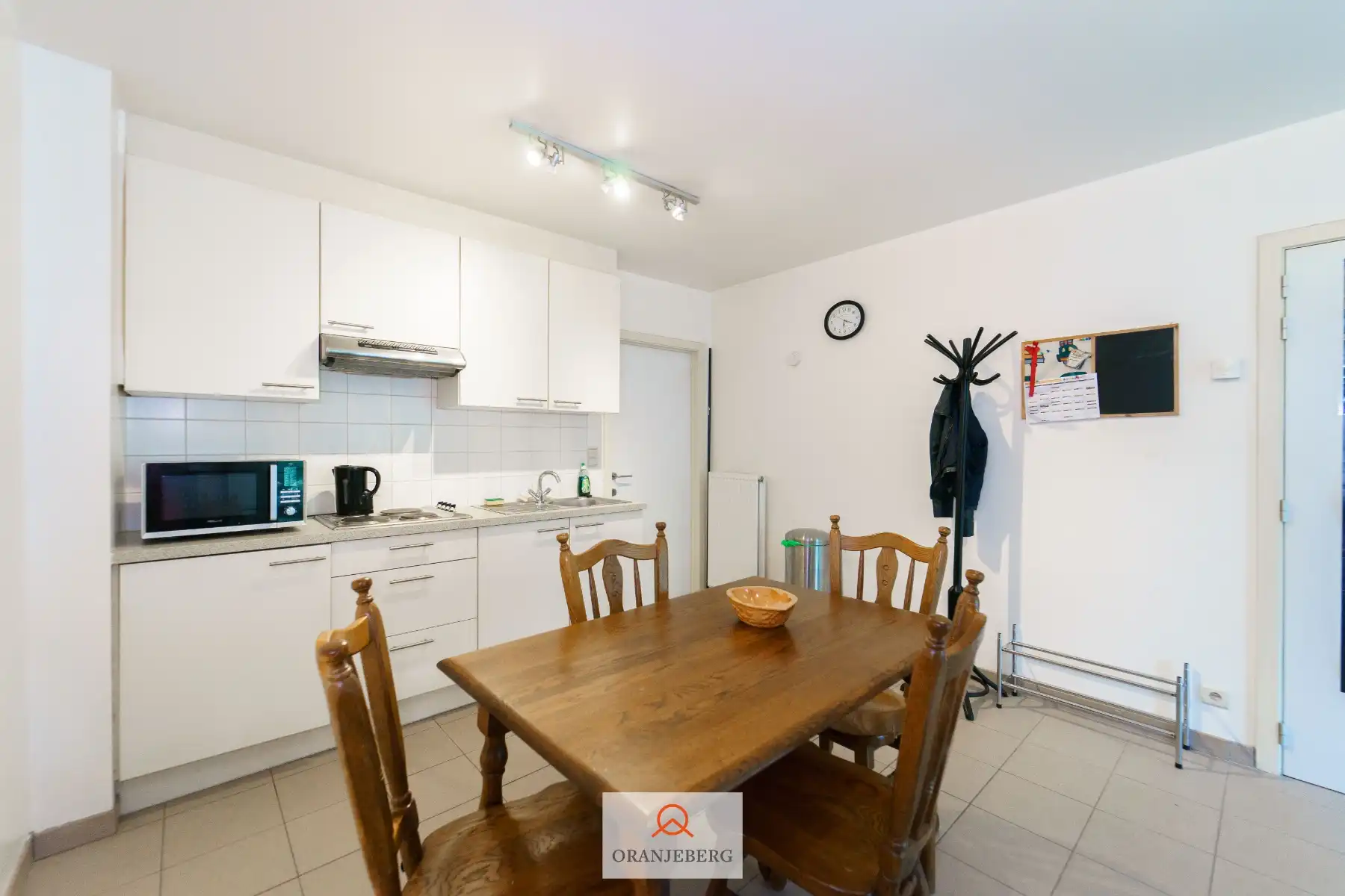 Appartement te huur vlakbij Gent-Sint-Pietersstation foto 6