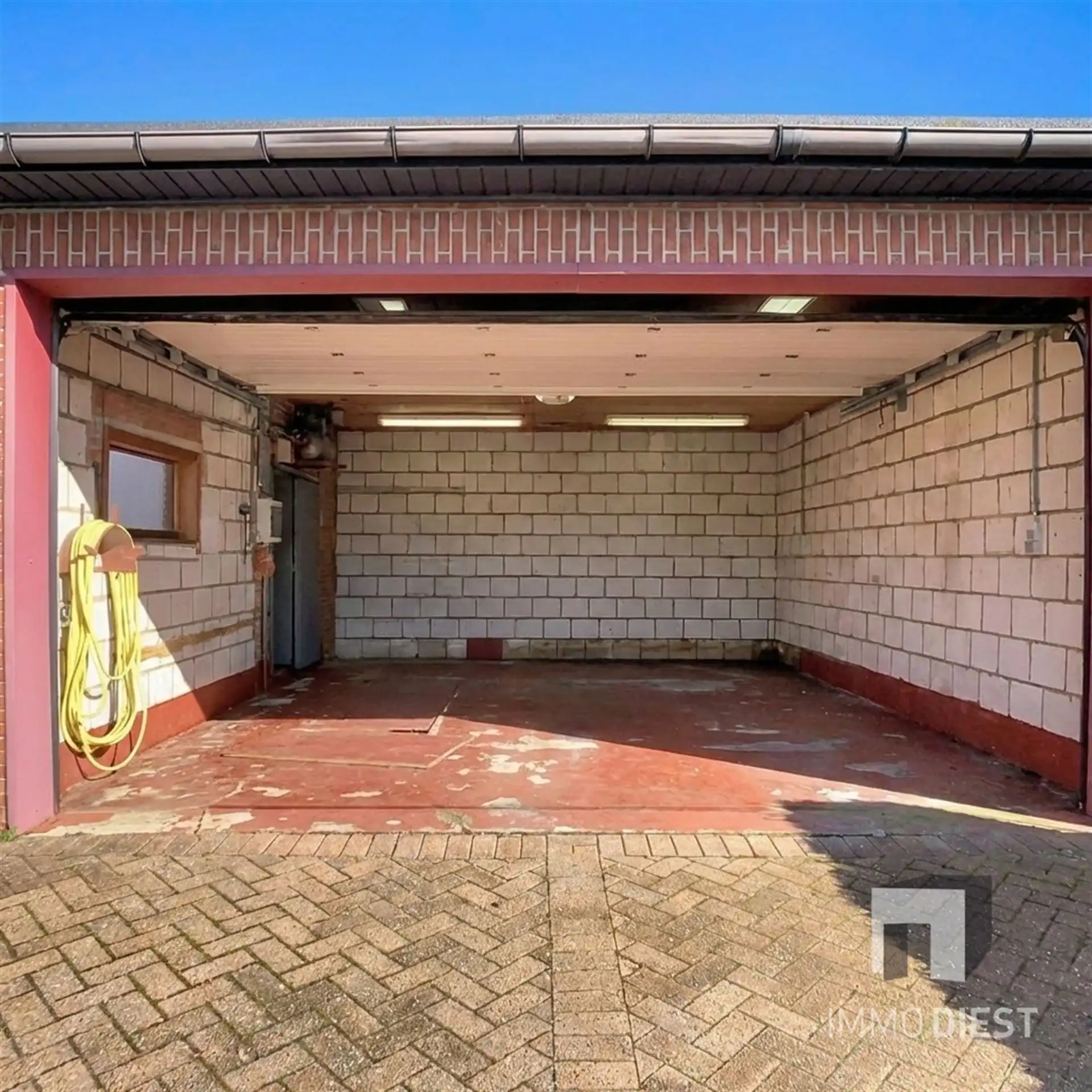 Woning met dubbele garage foto 31