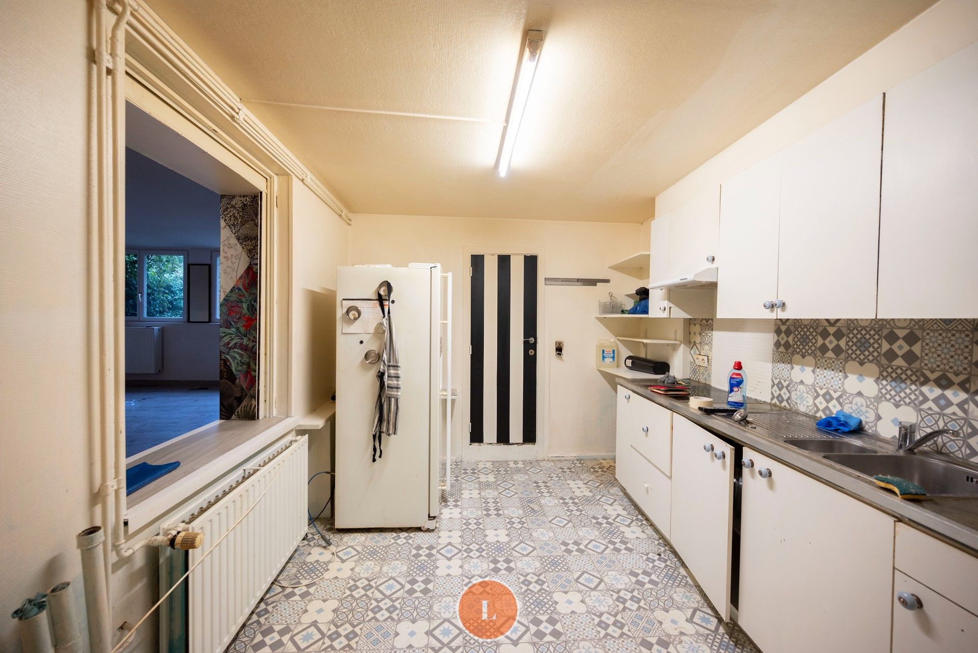 Te renoveren handelshuis met tuin foto 5