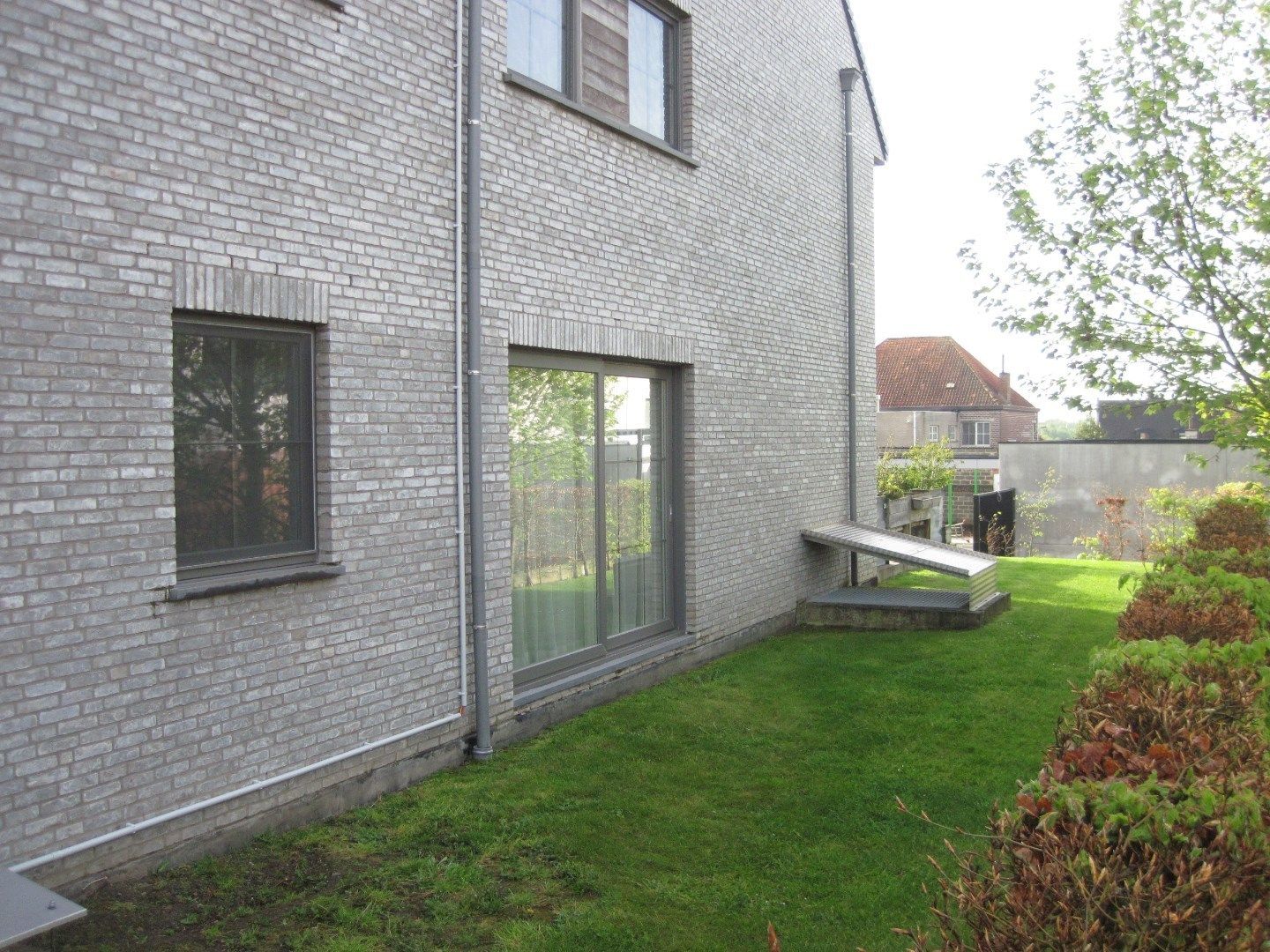 Hedendaags 2-slpk-appartement met groot terras foto 27