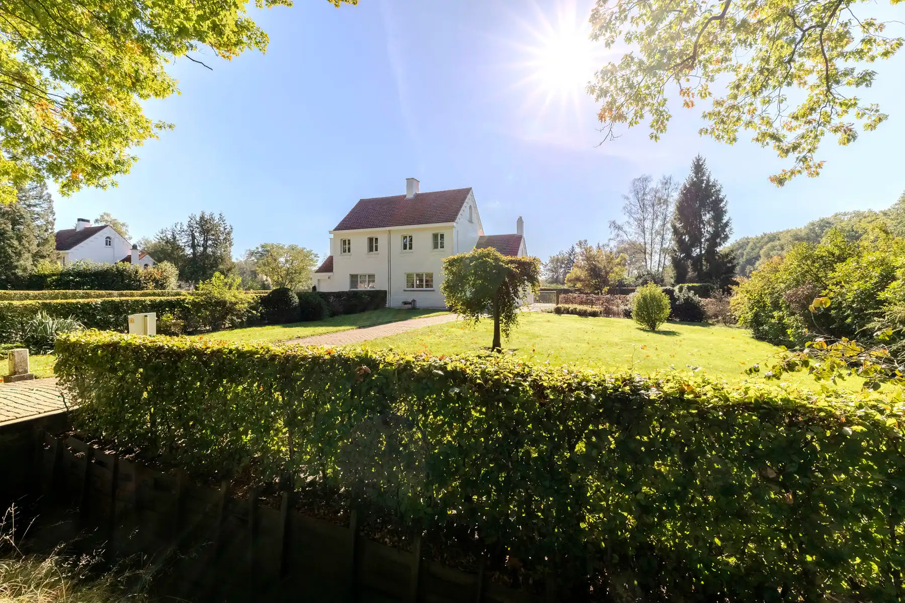 Charmante erfpachtwoning met 3 slpk op ca 3.226m². foto 9