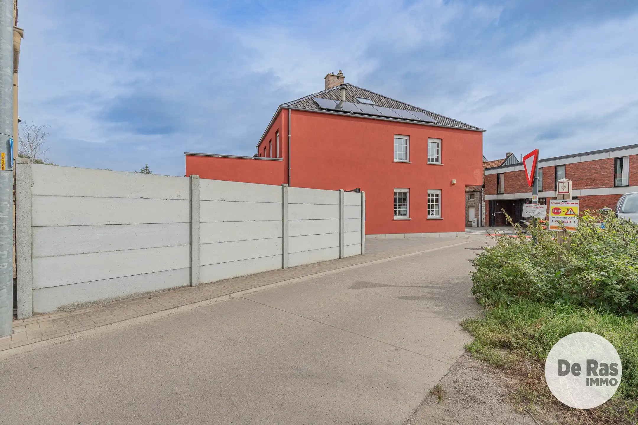EREMBODEGEM - Ruime gezinswoning 4 slpks & bijgebouw foto 30