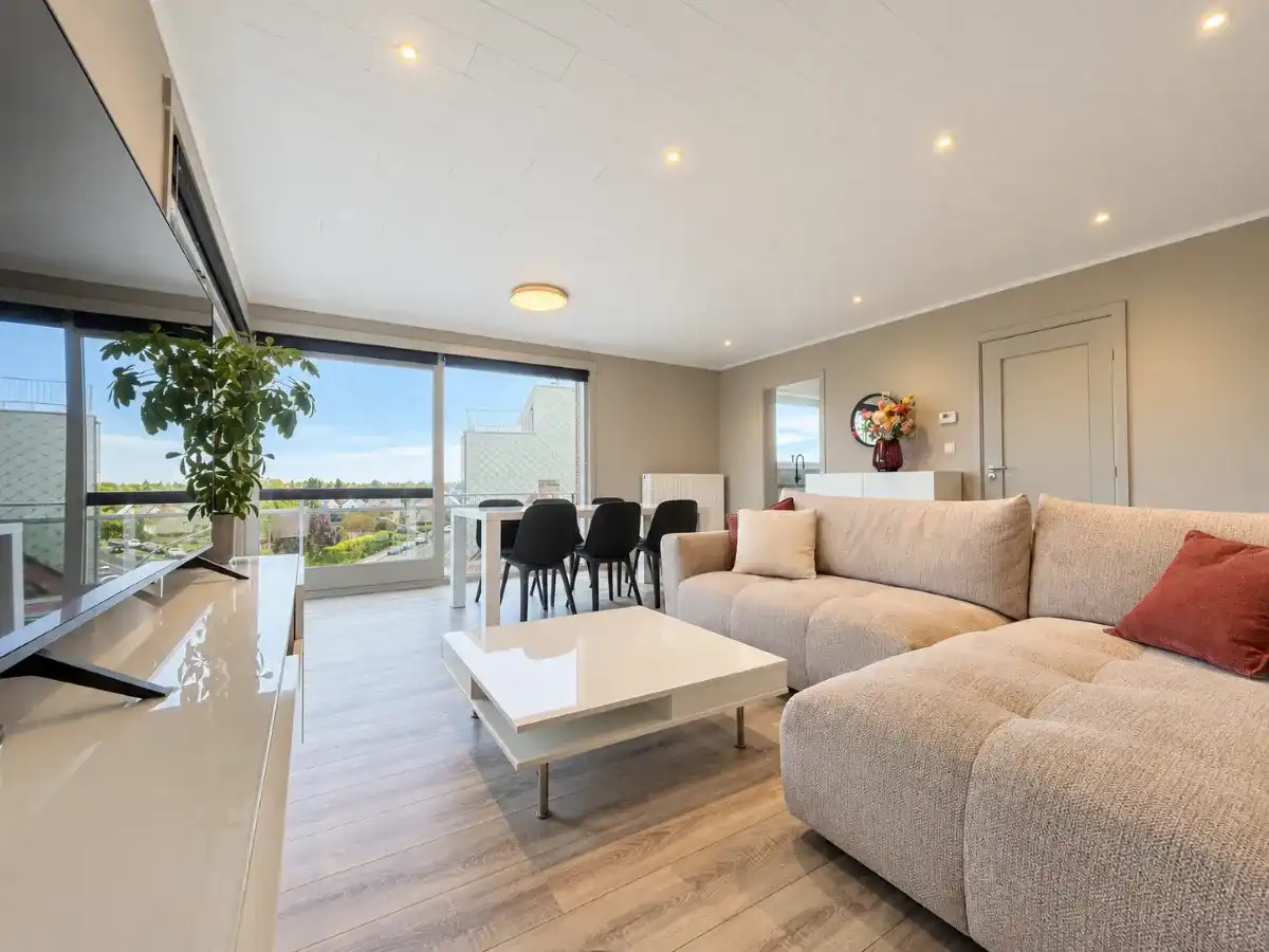 Ieper – Instapklaar appartement met groenzicht en 2 slaapkamers foto 5