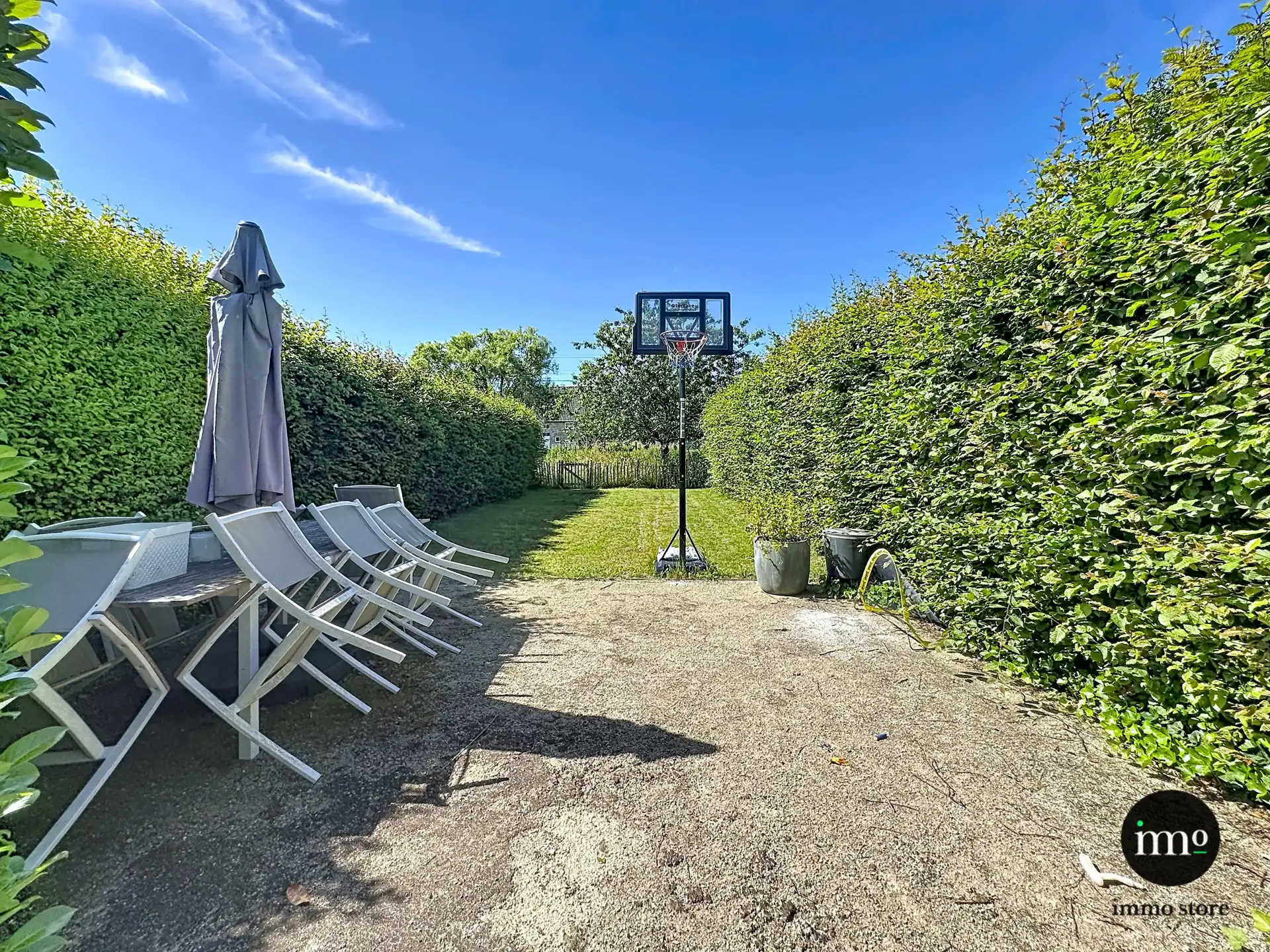 Rijwoning met 3 slaapkamers en leuke tuin in Ternat! foto 16