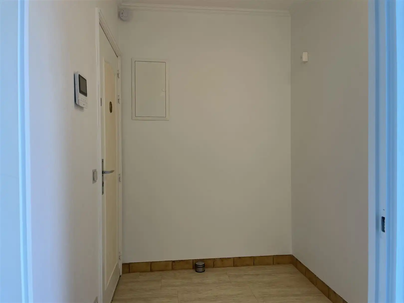 Ruim en zonnig appartement ca. 113m2 met groen uitzicht foto 12