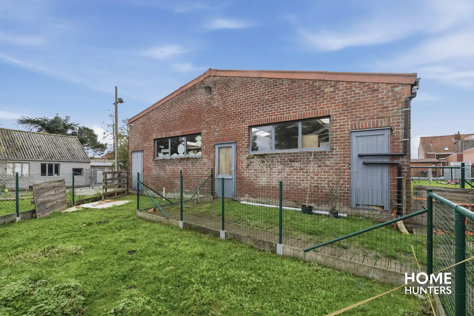 Woning met 3 slaapkamers en zéér ruime loods op gunstige ligging te Zonnebeke! foto 35