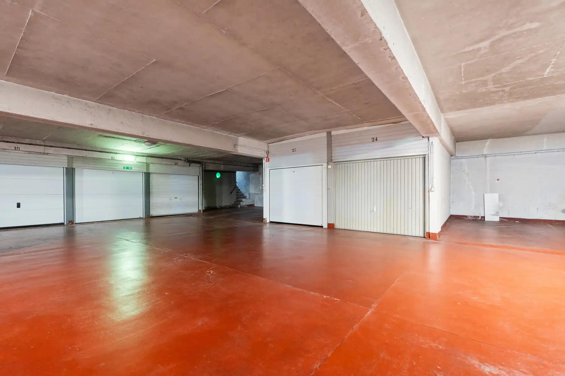 Appartement met garage en staanplaats in Koekelberg foto 16