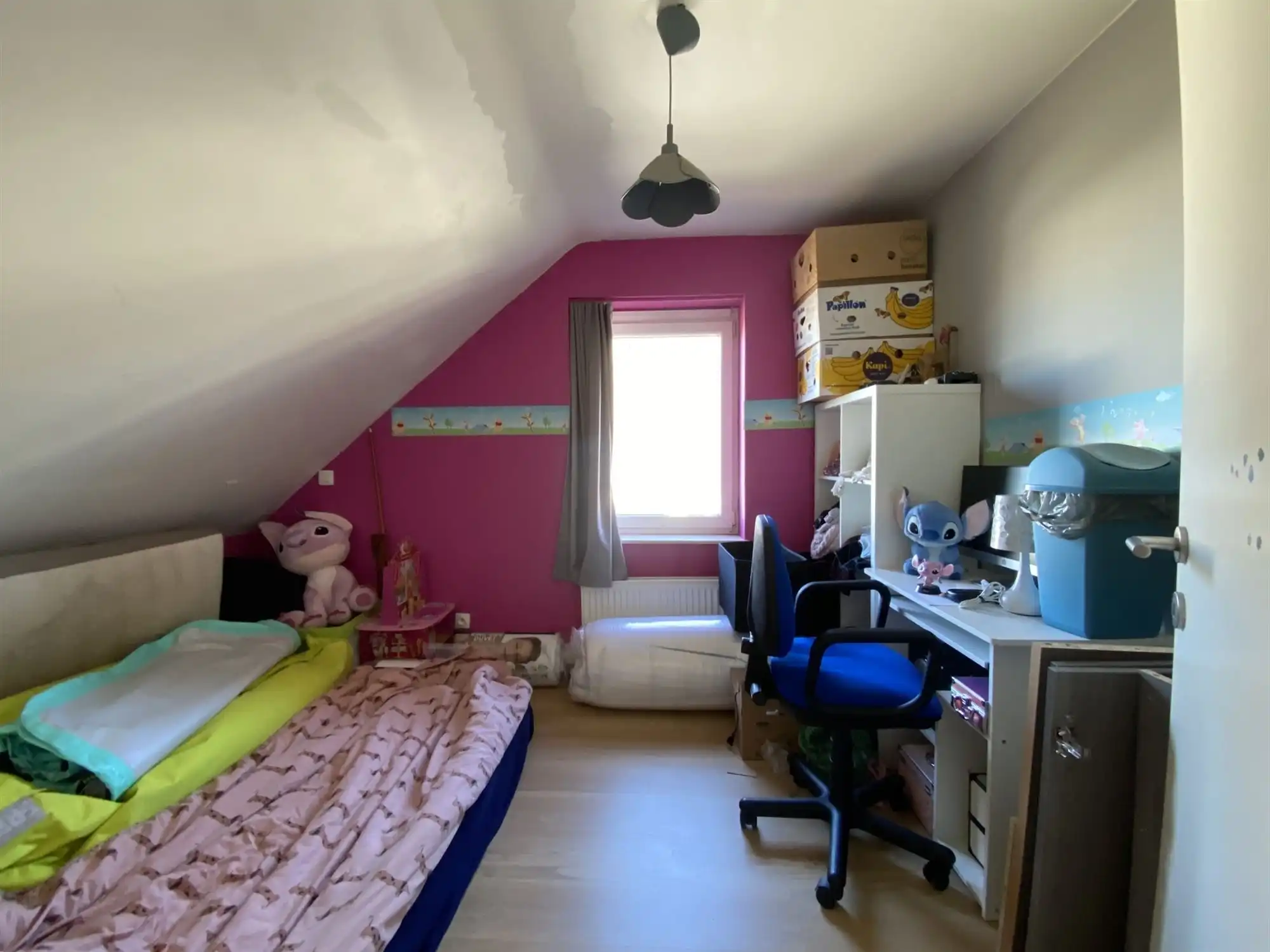 Halfopen bebouwing met drie slaapkamers in rustige woonwijk foto 10