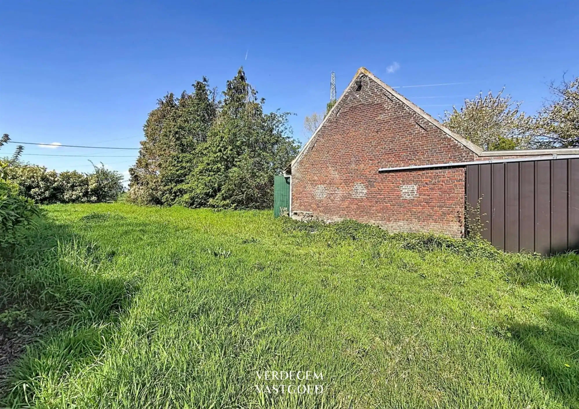 Te renoveren hoeve met schuur op een terrein van 1.634m² foto 24