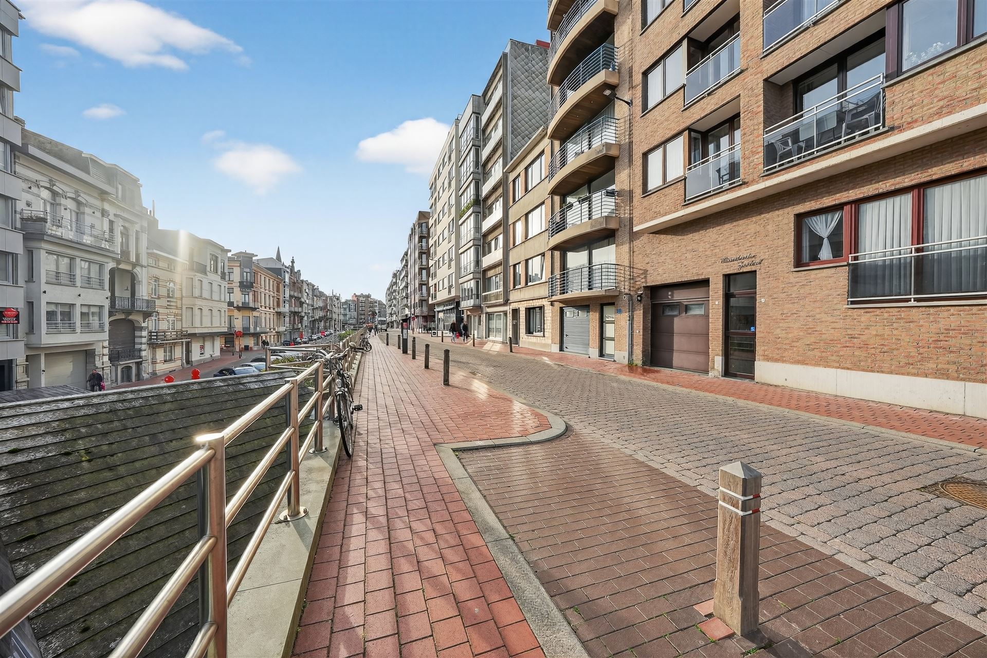 GERENOVEERD / RUGZIJDE ZEEDIJK foto 26