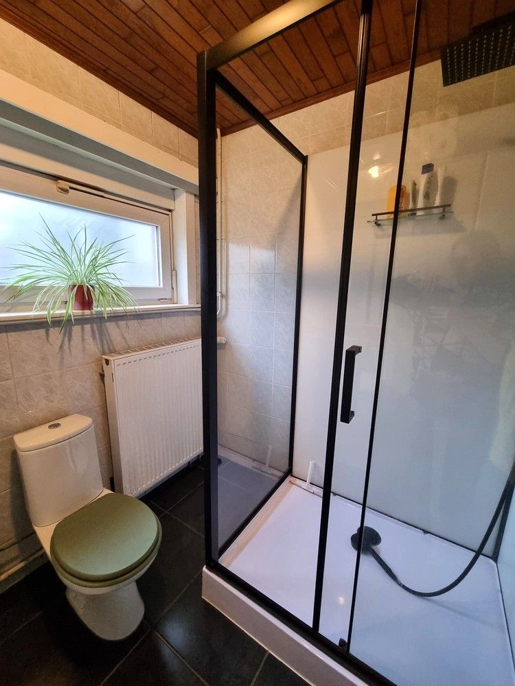 Ruime gezinswoning 4slks – ideaal voor groot gezin of combi zelfstandige activiteit. foto 14