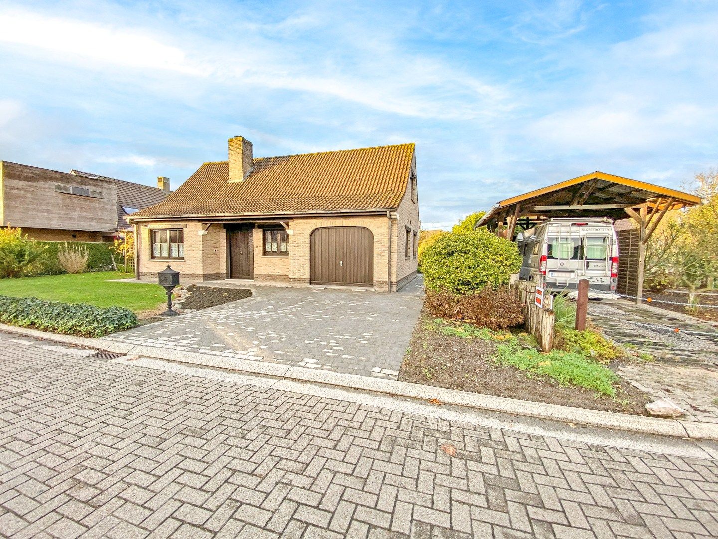 Prachtig alleenstaande woning op 1198m² te centrum Veurne! foto 20