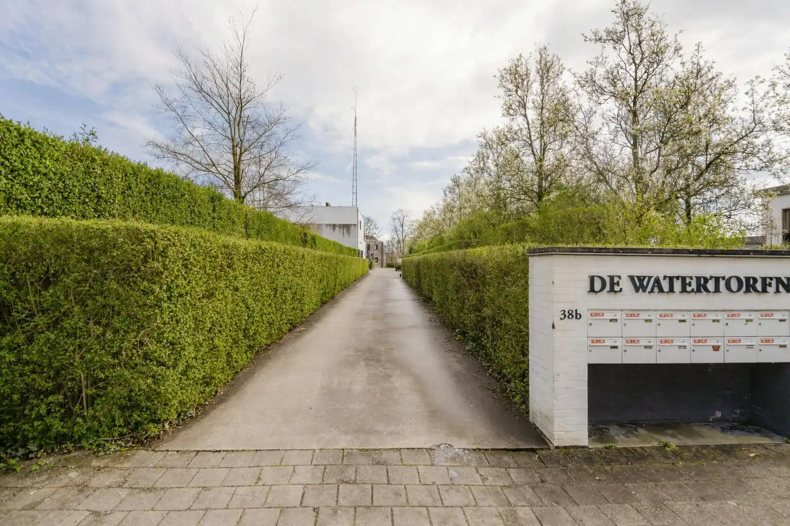 Perfect onderhouden opbrengsteigendom te koop te Kortrijk foto 16