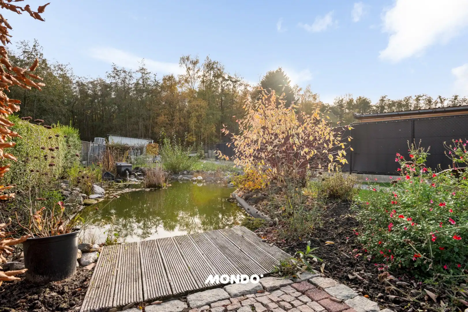 Landelijke woning met 4 slaapkamers en een ruime tuin in een groene omgeving! foto 23