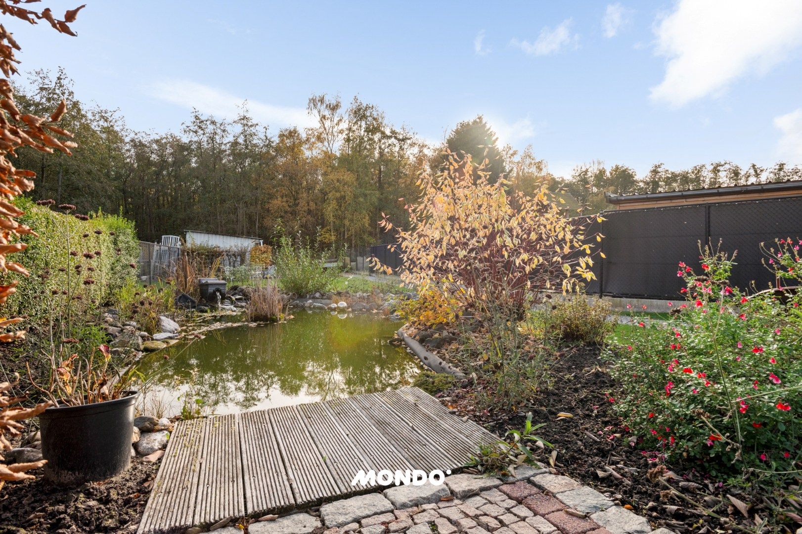 Landelijke woning met 4 slaapkamers en een ruime tuin in een groene omgeving! foto 23