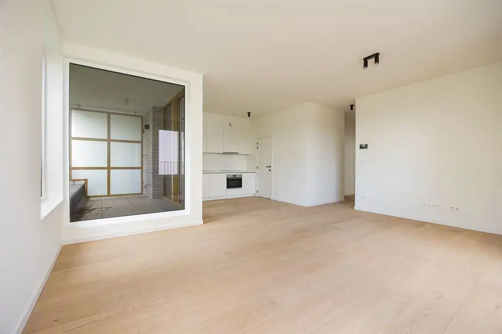 Hoogwaardig afgewerkt 1 slpk appartement foto 2