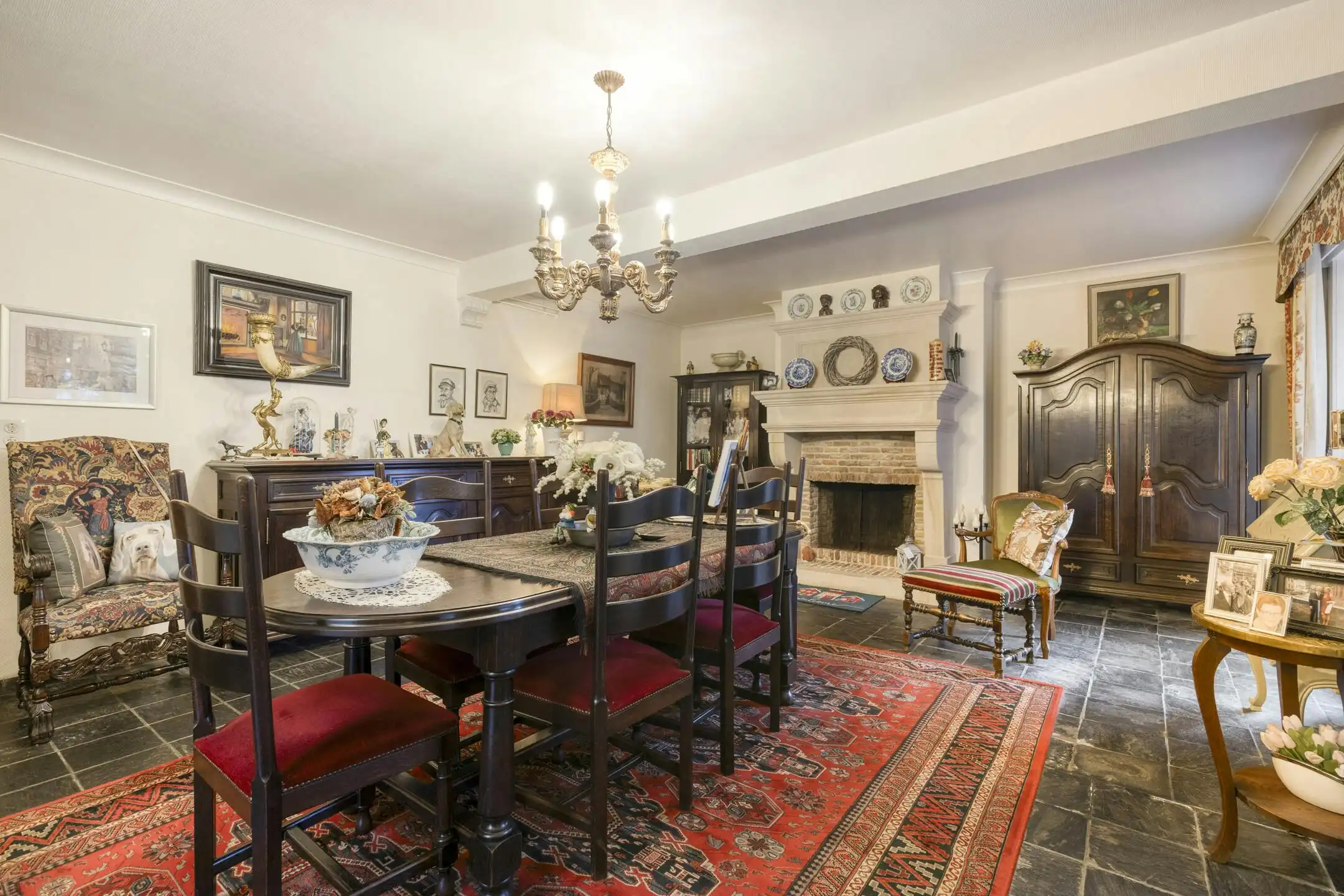 Halfopen bebouwing (4 slpk) te Sint-Andries in doodlopend straat  foto 7