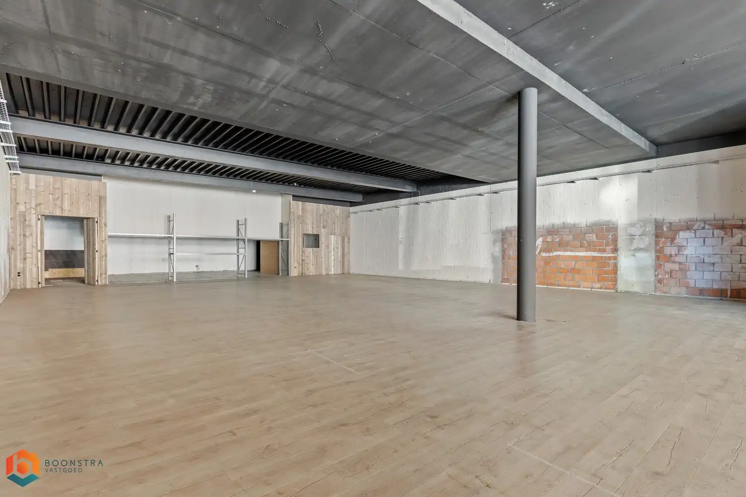 In te richten handelsgelijkvloers op toplocatie te Keerbergen foto 8