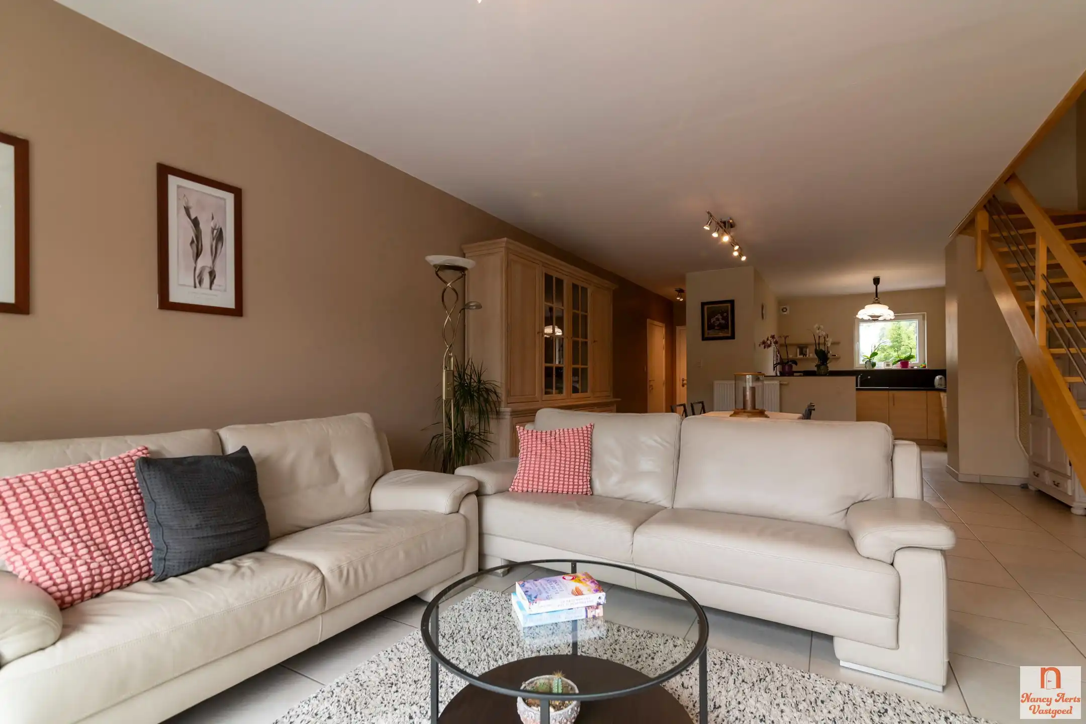 Ruim energiezuinig duplexappartement met terras in Halen foto 4