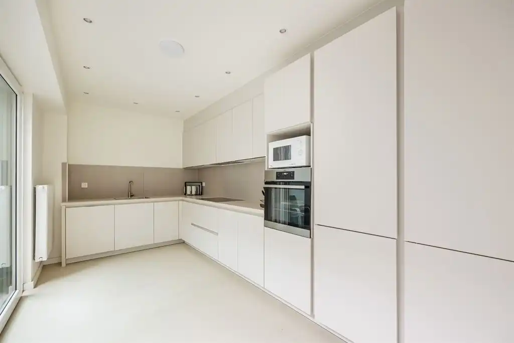 Kwalitatief gerenoveerd huis met 6 SLK foto 5