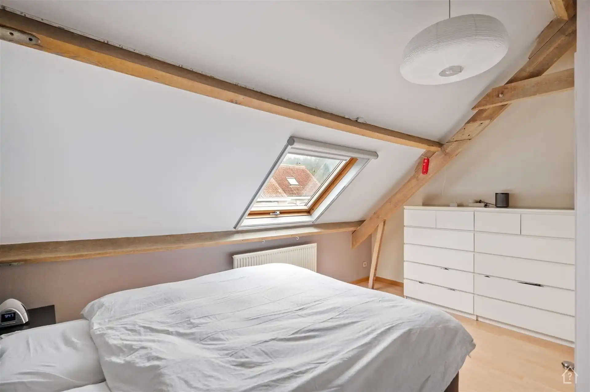 Cosy Dakappartement met garage foto 7