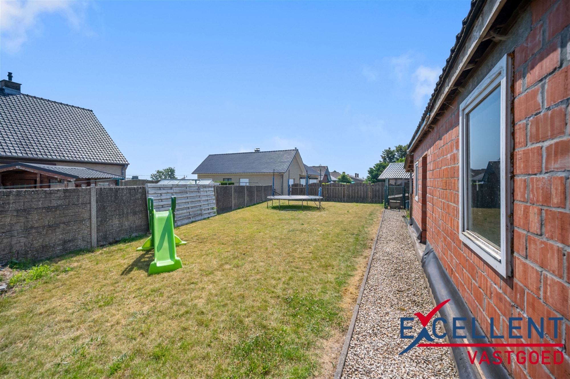 Instapklare ruime woning met doorgang naar tuin te brakel foto 16