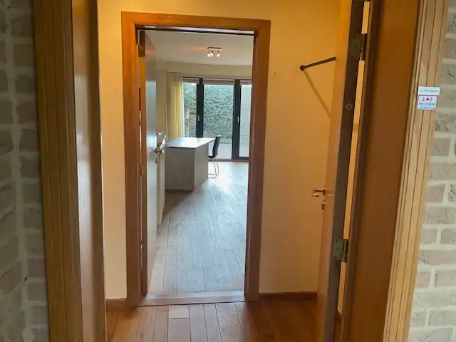 Gelijkvloersappartement met 2 slaapkamers, 2 badkamers en tuin foto 20