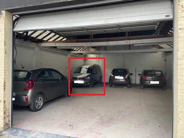 Autostaanplaats te huur foto 2