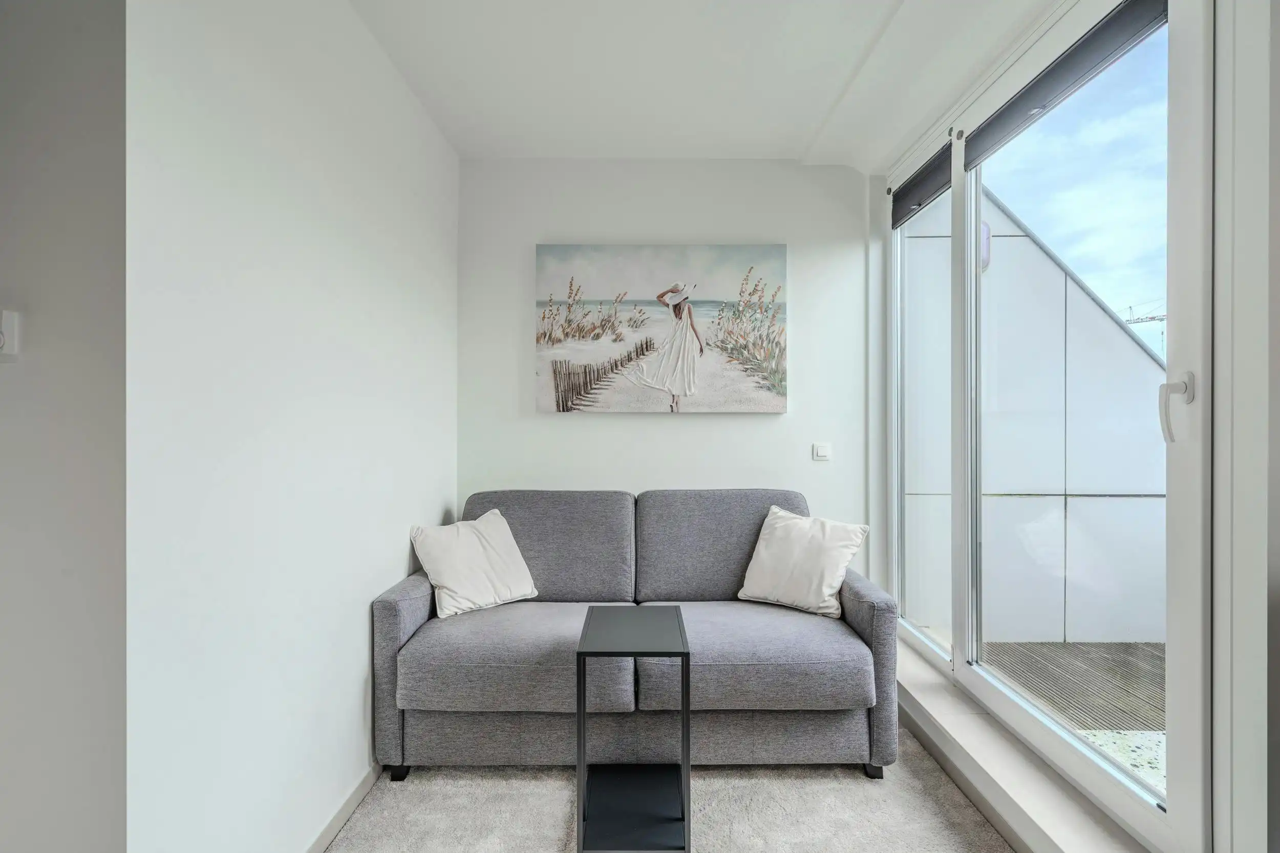 Recent éénslaapkamer appartement met terras vlakbij Zeedijk! foto 15