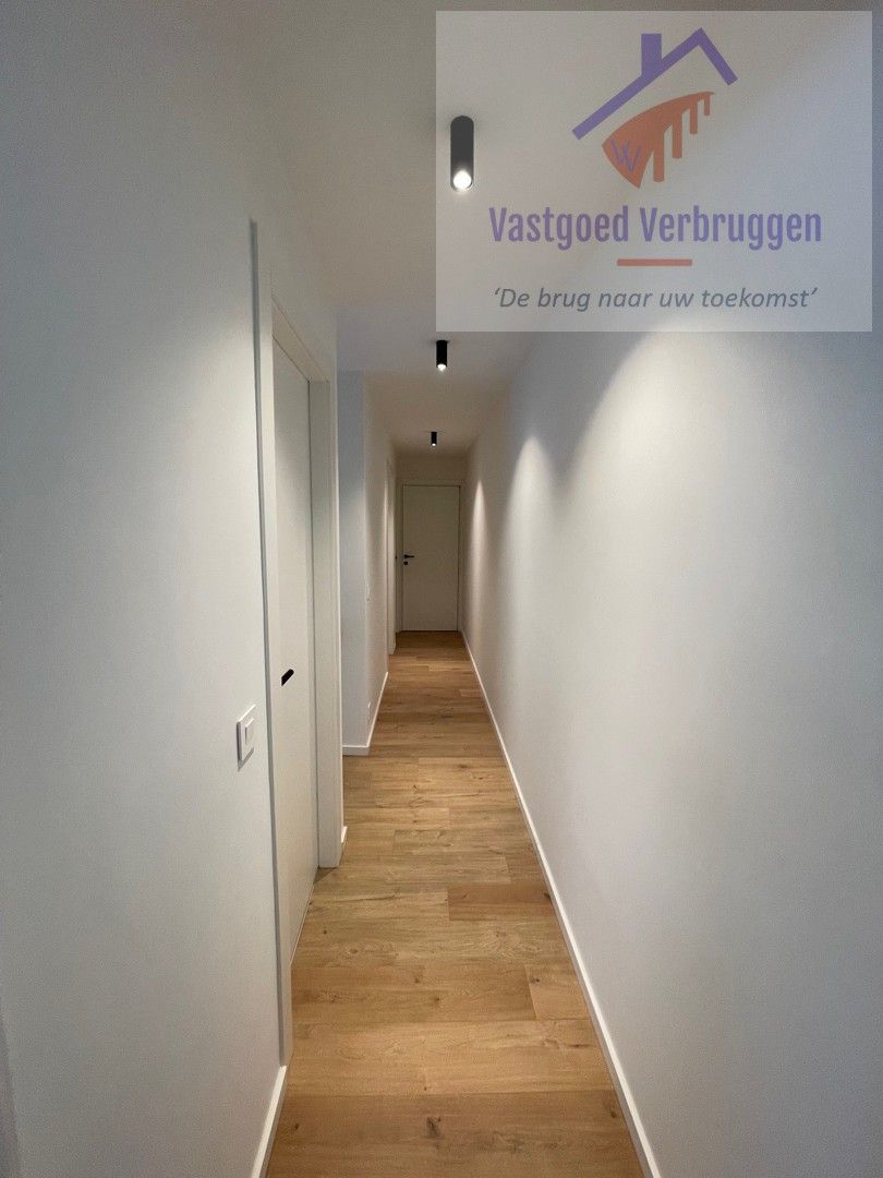 Stijlvolle nieuwbouwwoning in het hart van Mere foto 8