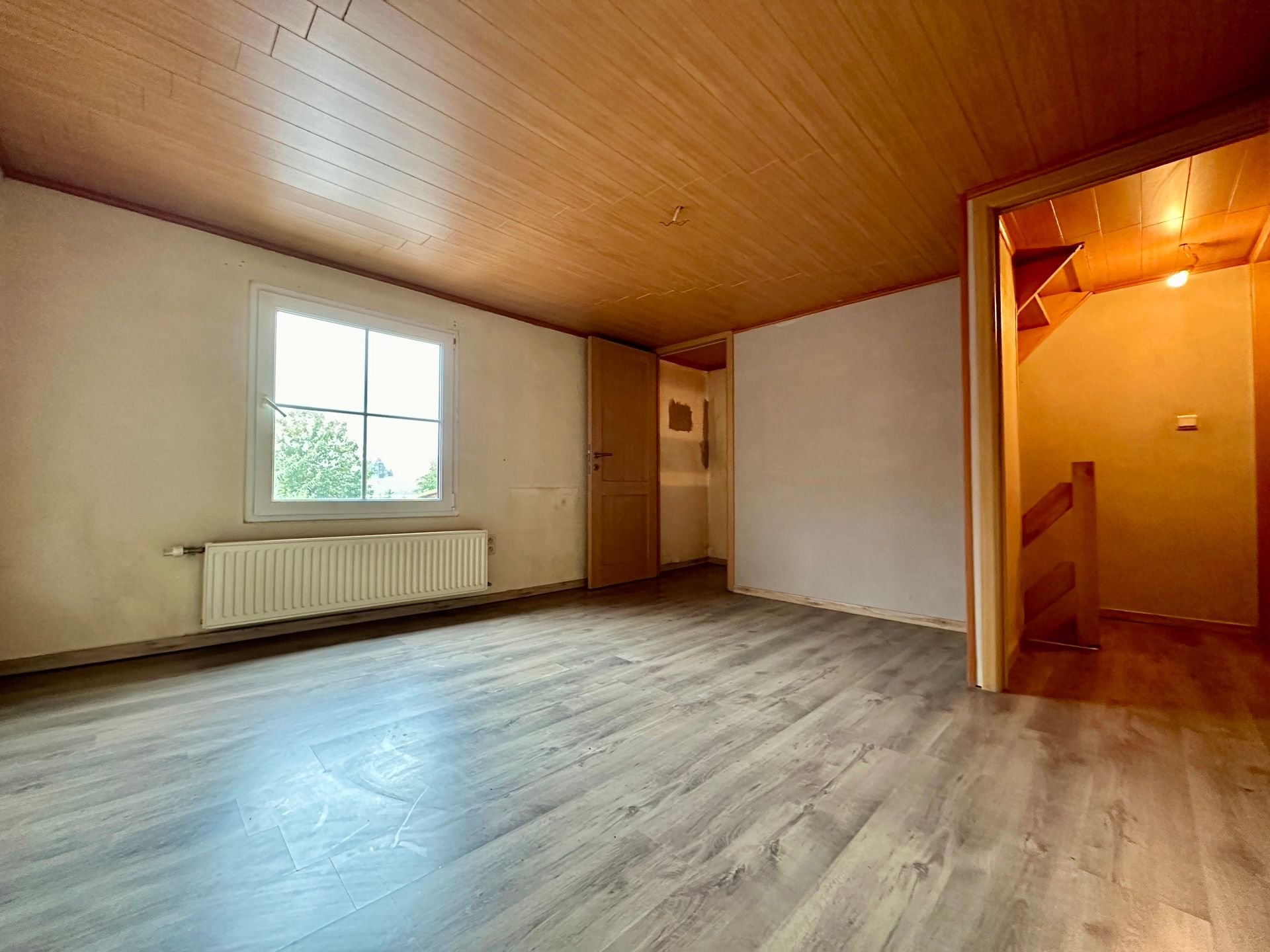 Goed gelegen rijwoning met 3 slaapkamers foto 16