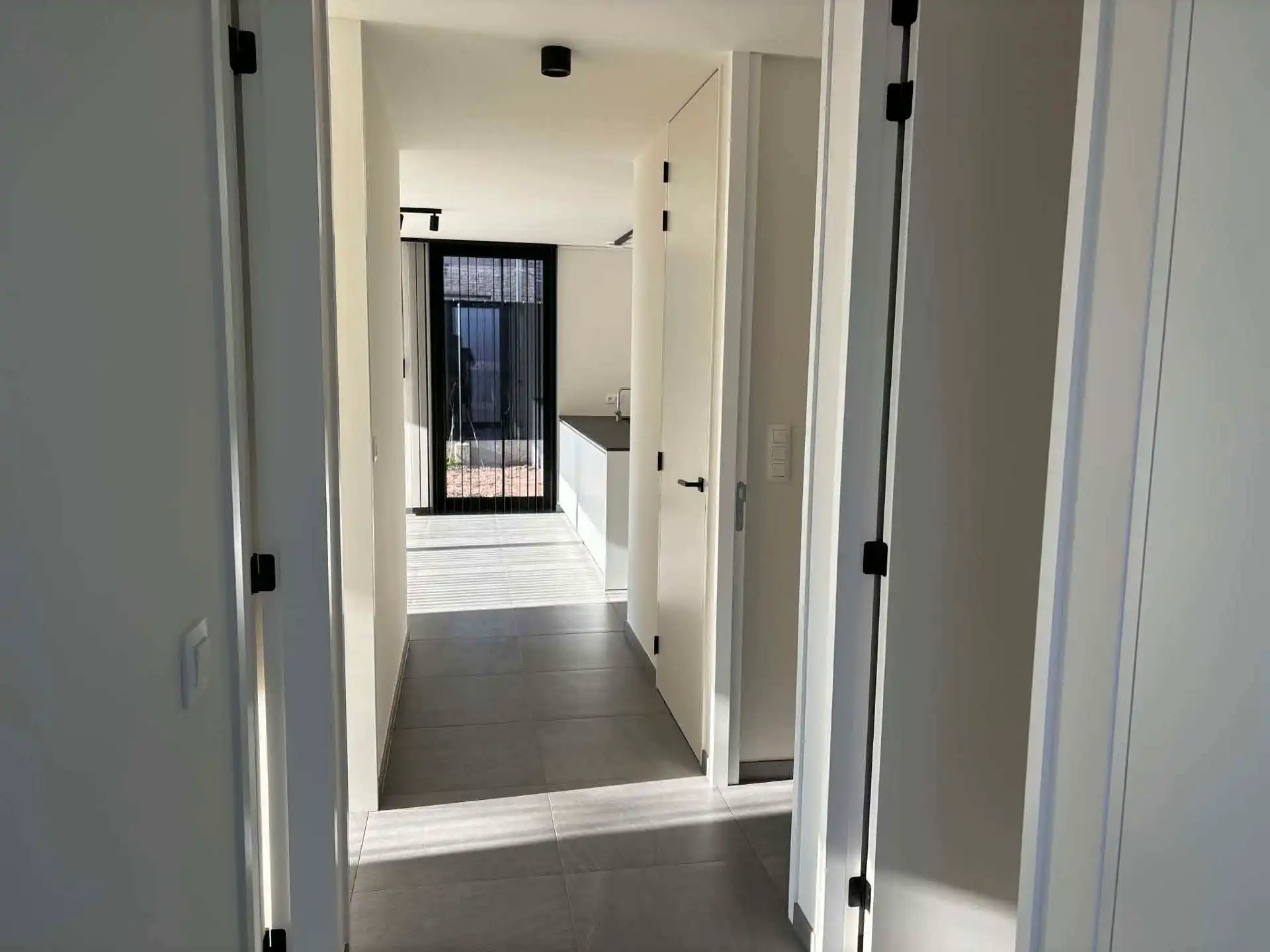 BORSBEKE - Nieuwbouw gelijkvloers appartement. foto 4