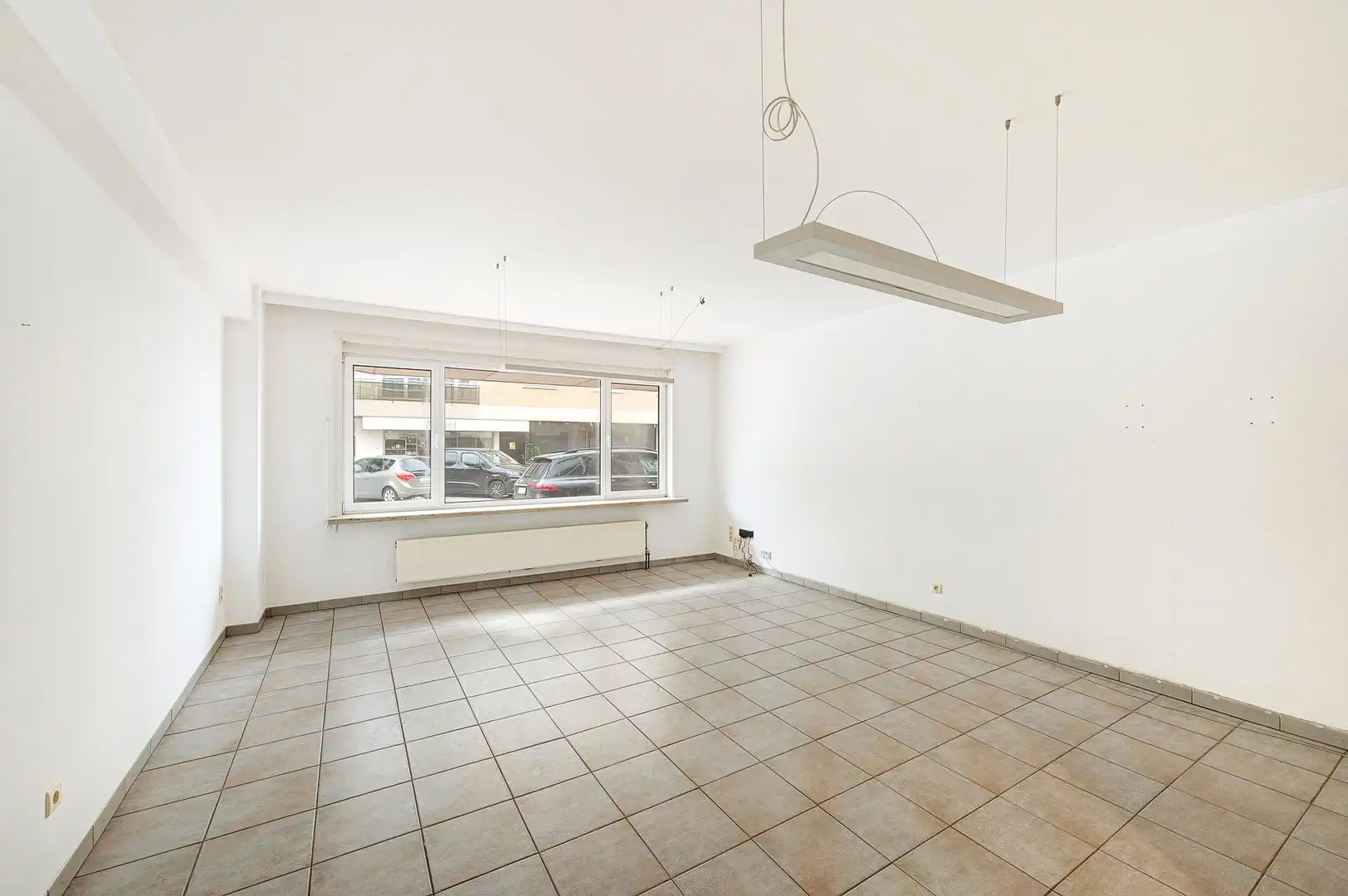 Te renoveren gelijkvloers appartement op topligging nabij het Rubensplein. foto 8