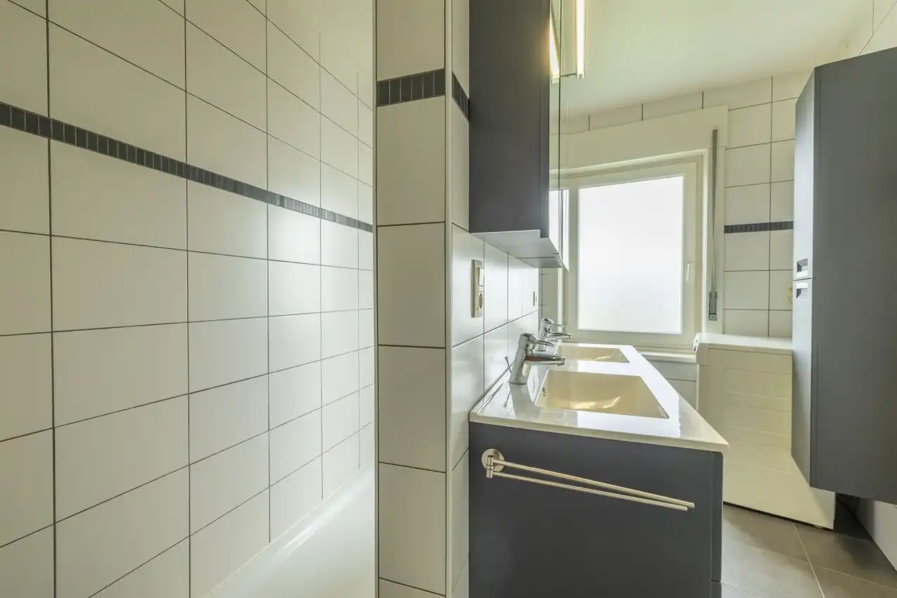 Gelijkvloers éénslaapkamerappartement met tuintje foto 9