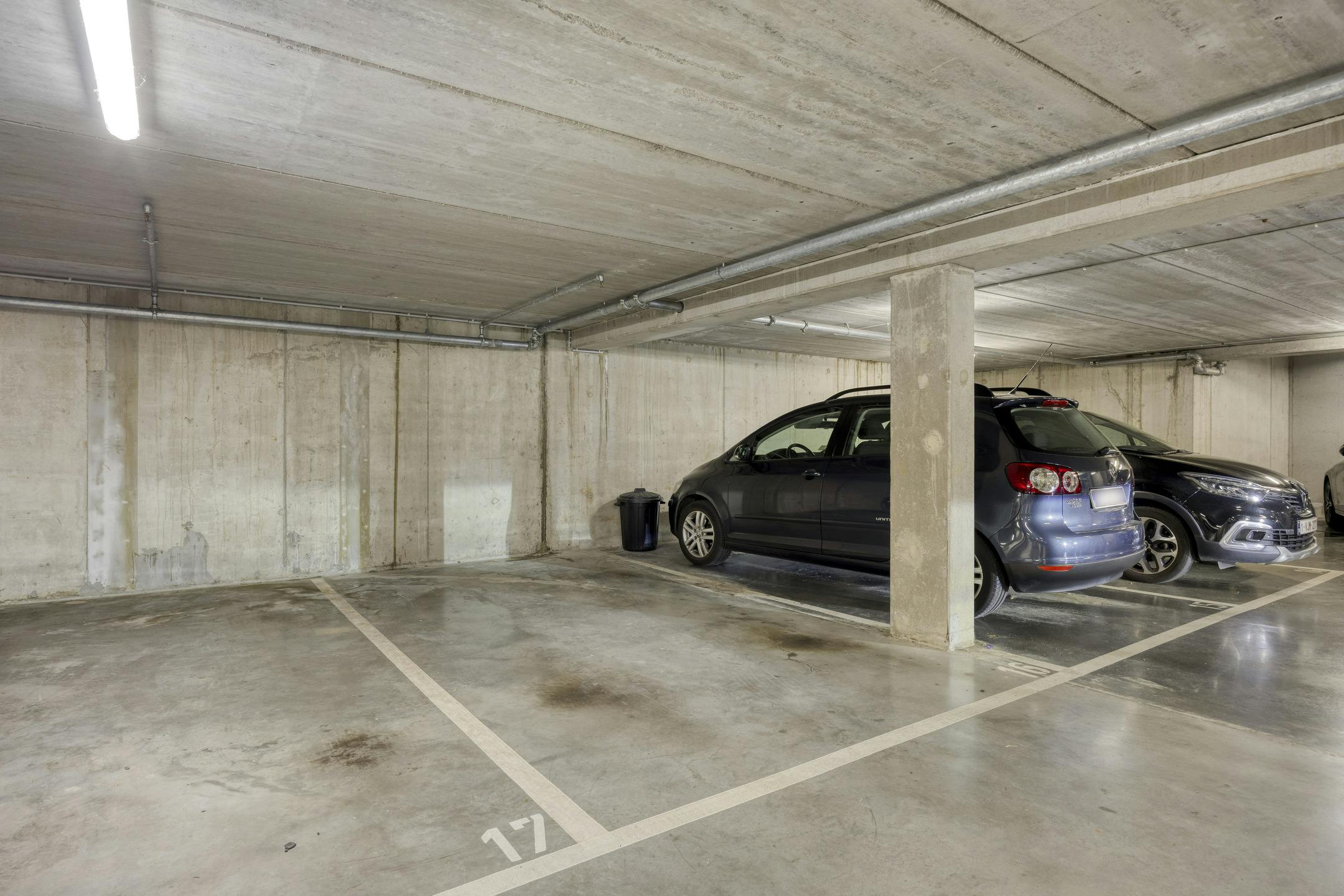 Energiezuinig appartement met terras in Boom foto 11