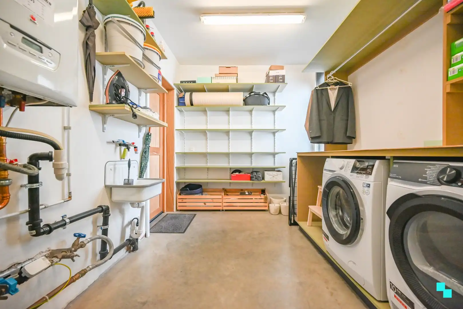 Instapklare starterswoning in Deerlijk foto 14