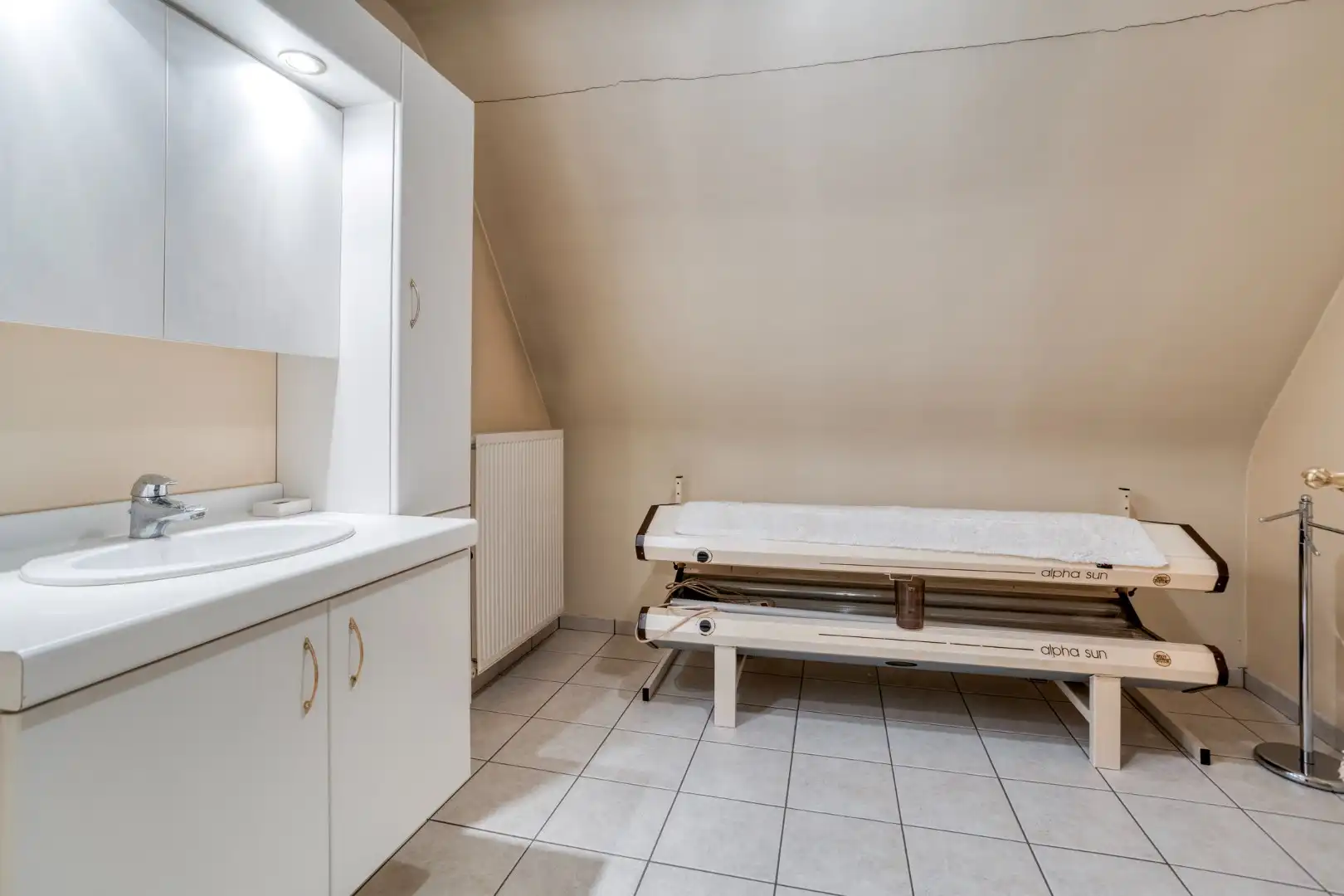 Ruime woning met 3 slaapkamers op een perceel van 1.880 m² te Olen-Centrum ! foto 24