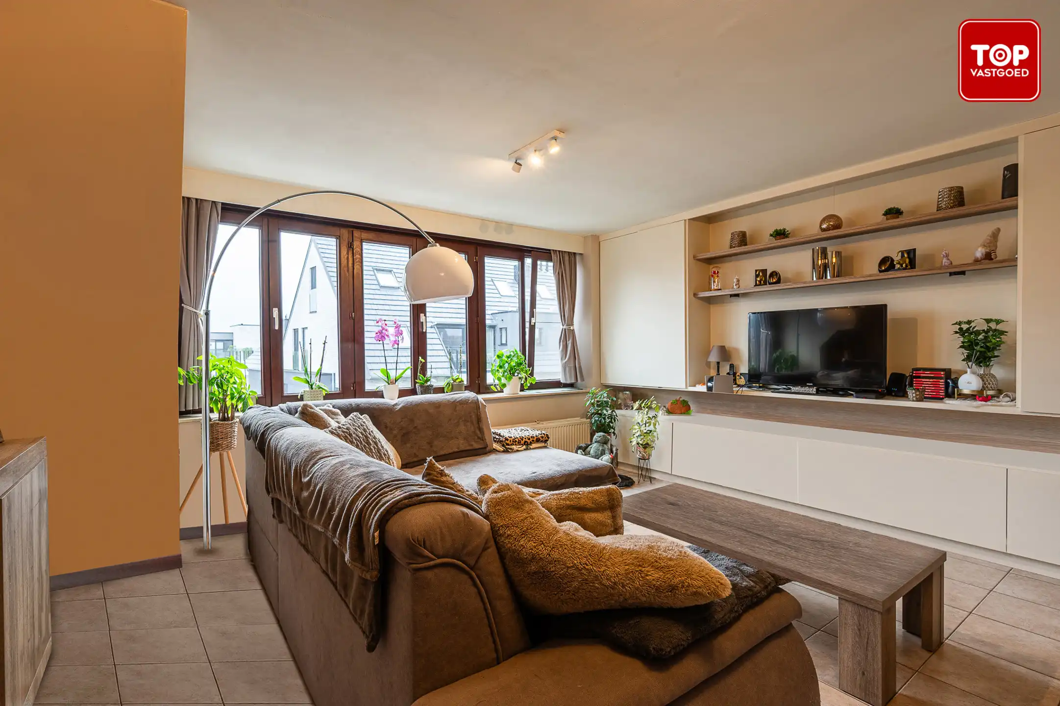 Instapklaar duplexappartement met 2 slaapkamers en garage in centrum Sleidinge foto 5