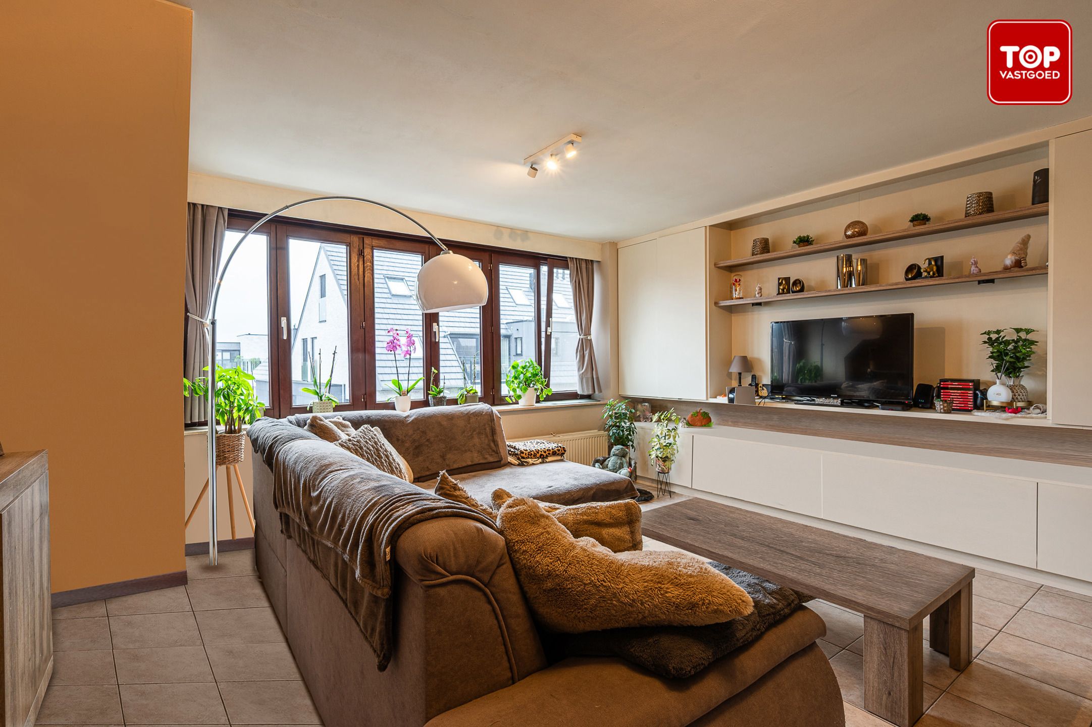 Instapklaar duplexappartement met 2 slaapkamers en garage in centrum Sleidinge foto 5