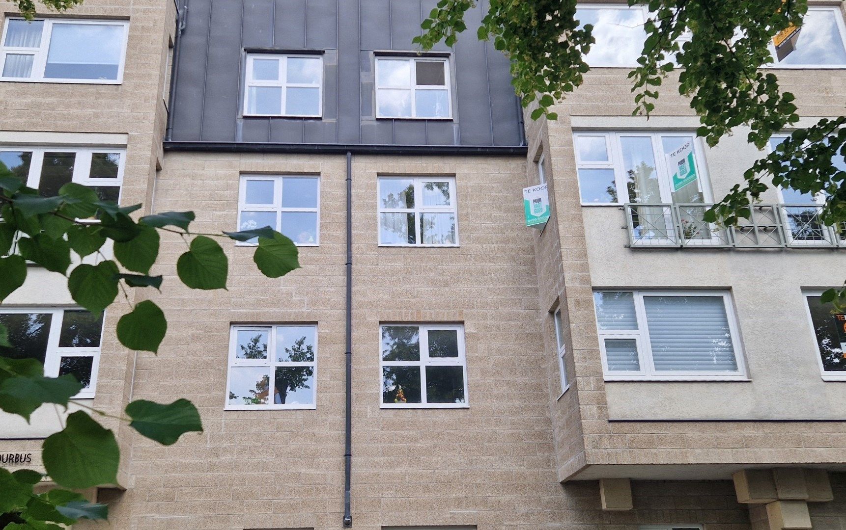 Steeds vernieuwend appartement met zonneterras en prachtig zicht op de Augustijnrei in hartje Brugge. foto 27