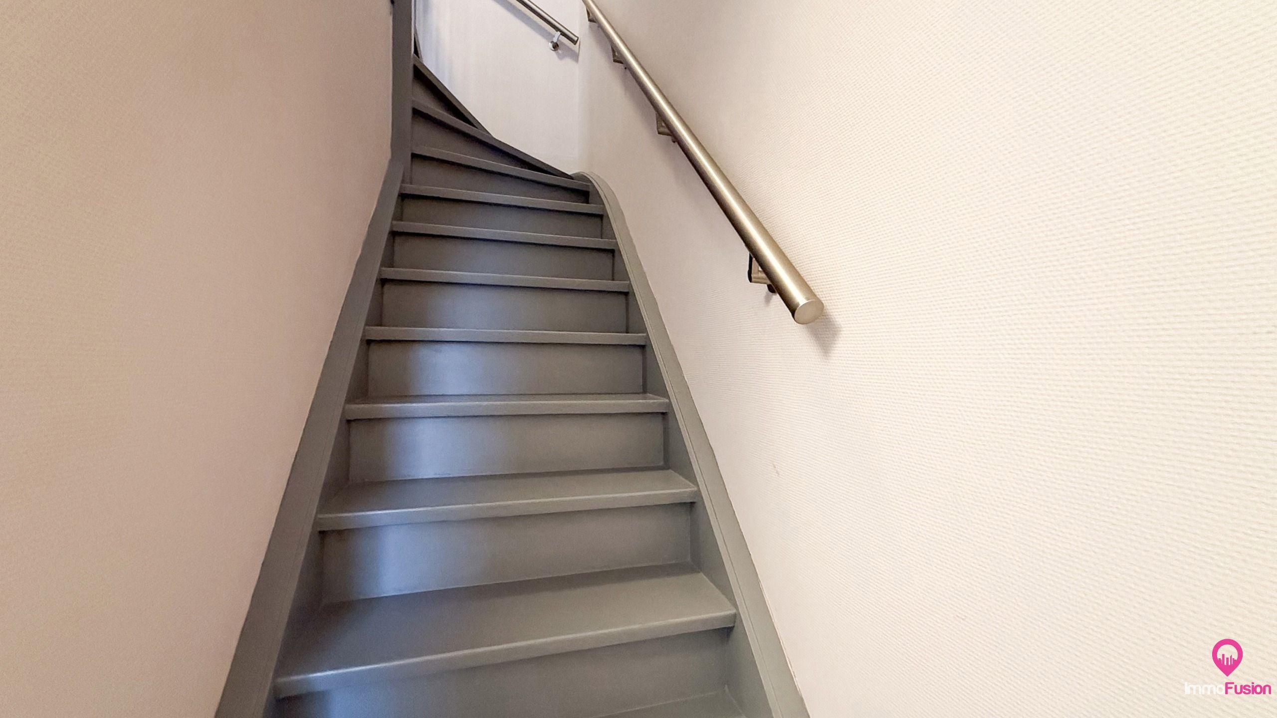 Mooie woning met moderne afwerking en gezellige veranda! foto 29