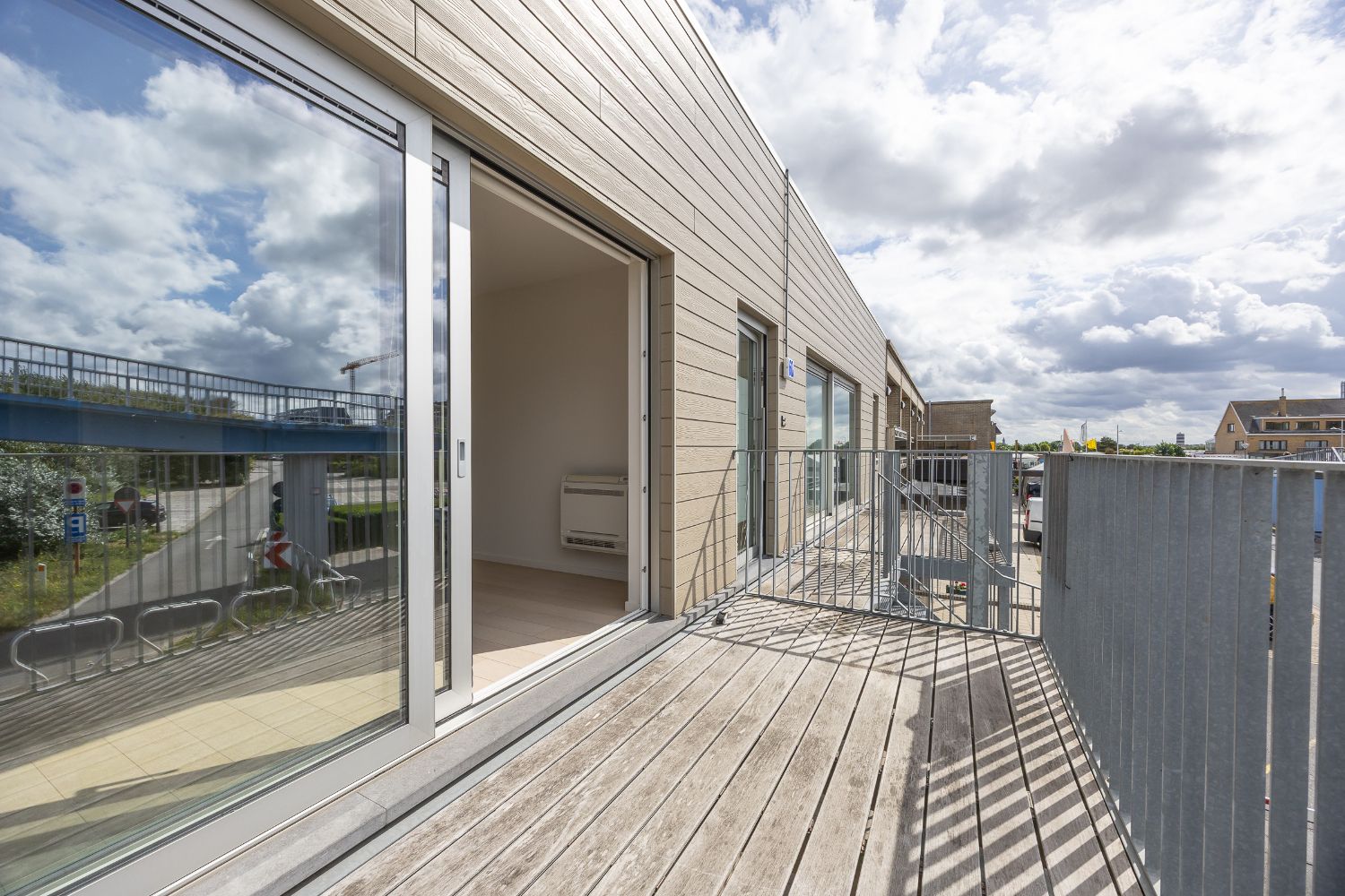 Modern gerenoveerd ruim appartement vlakbij het strand van Bredene foto 16