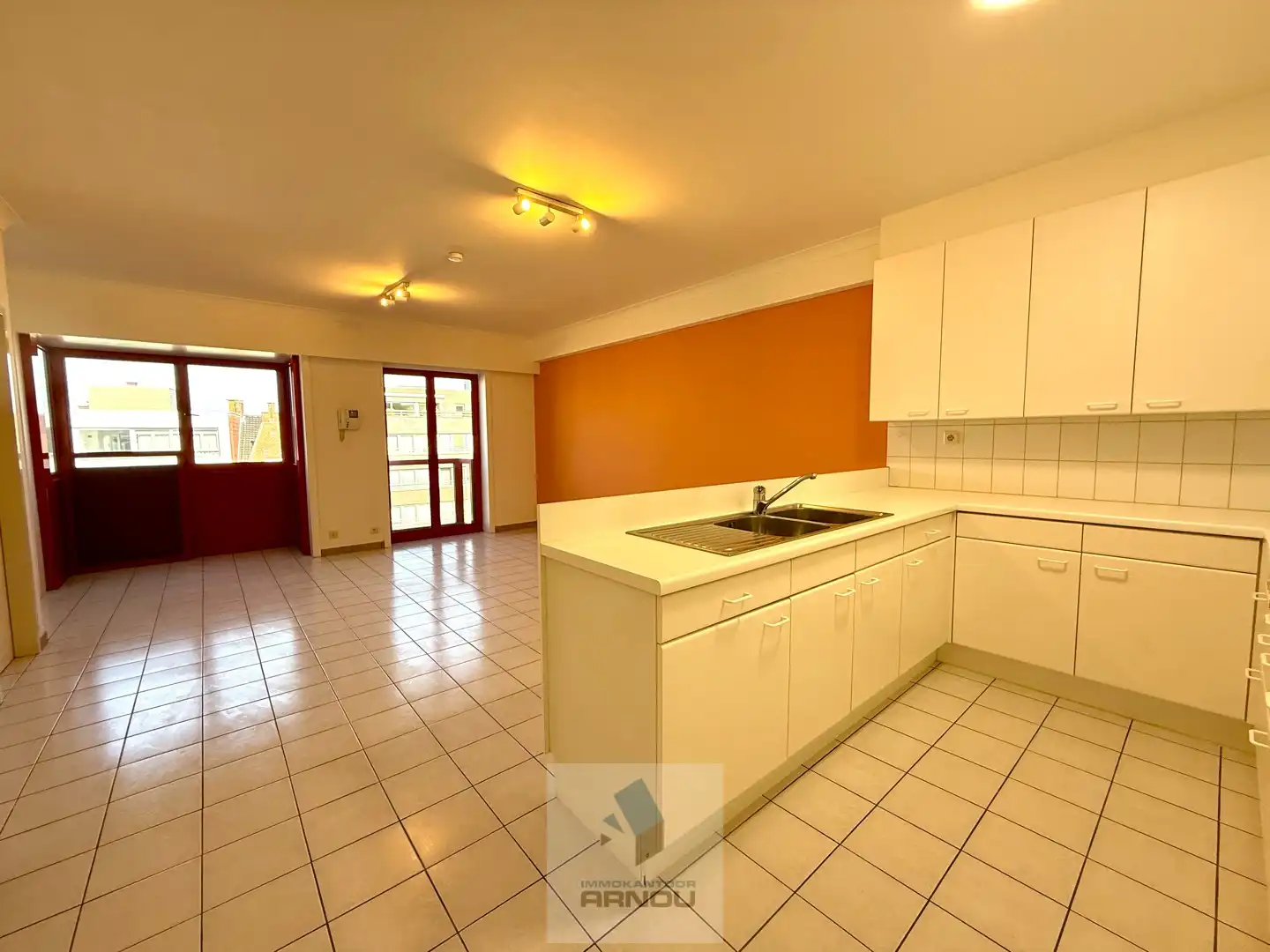 Centraal gelegen appartement met 1 slaapkamer foto 8