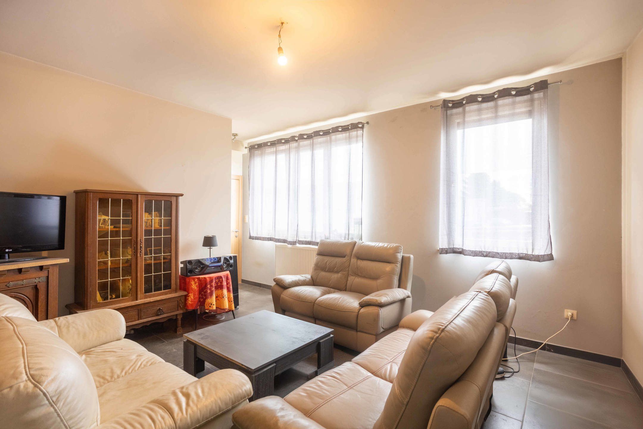 Gelijkvloers appartement vlakbij het station & het centrum! foto 2