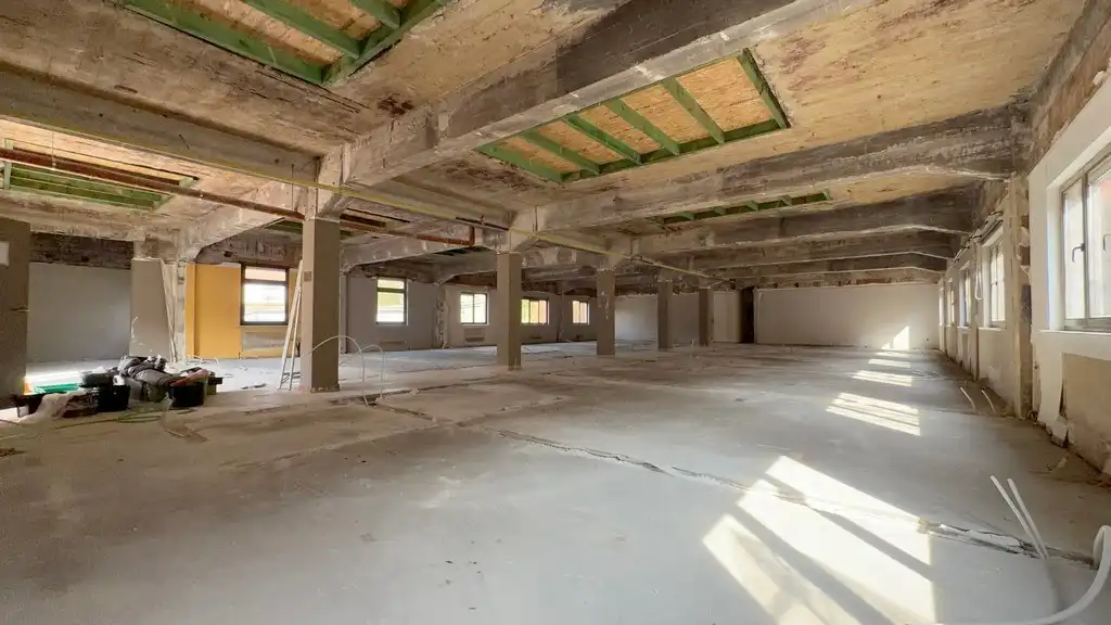 Kantoorrenovatieproject te koop vlakbij klaverblad in Gent foto 11