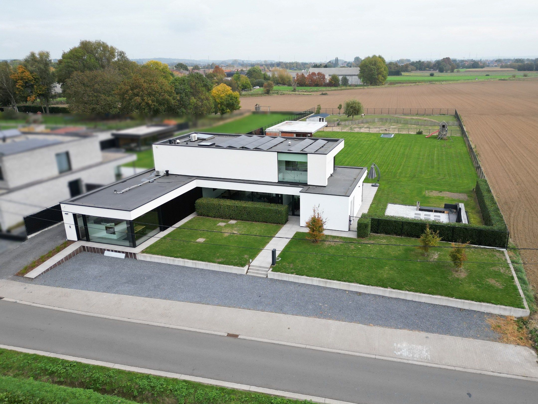 ARCHITECTURALE NIEUWBOUWVILLA OP RUIM LANDELIJK DOMEIN foto 37